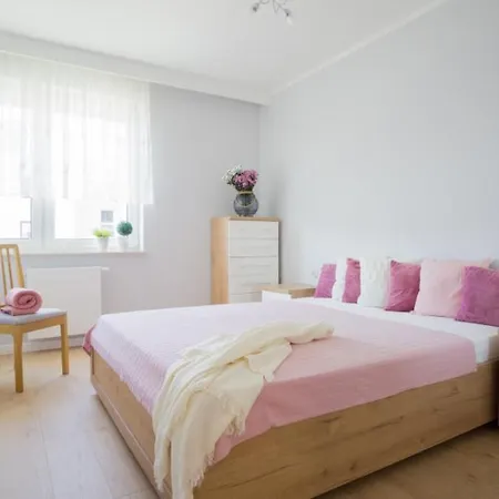 Roomsy Szczecinska 아파트